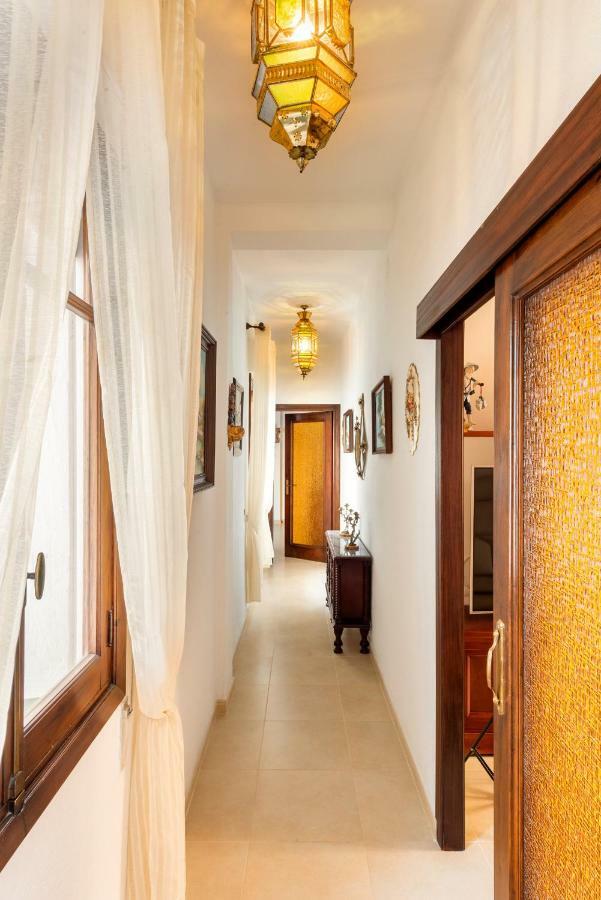 Hsh Suites Barrio Santa Cruz Севиля Екстериор снимка