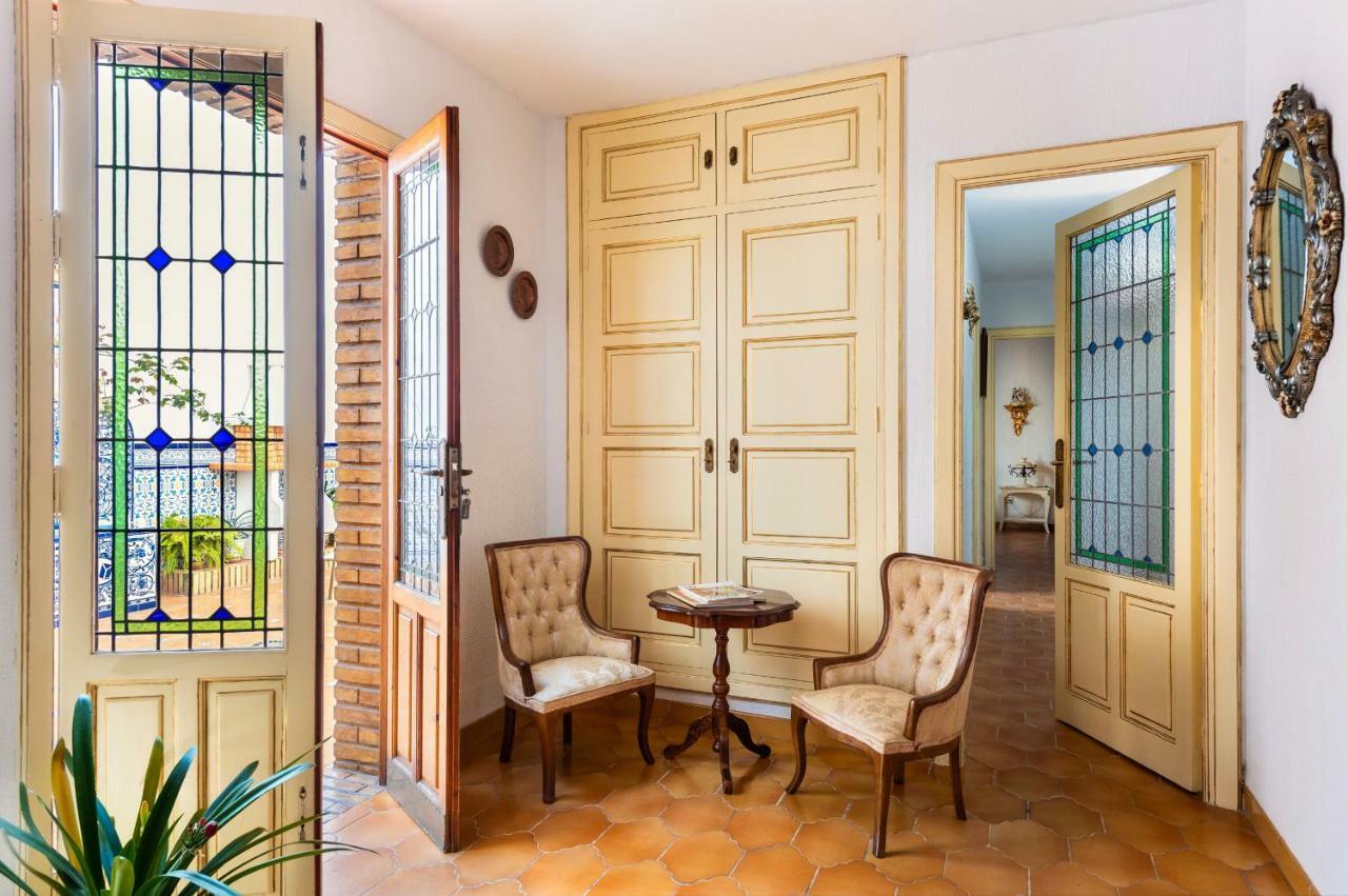 Hsh Suites Barrio Santa Cruz Севиля Екстериор снимка