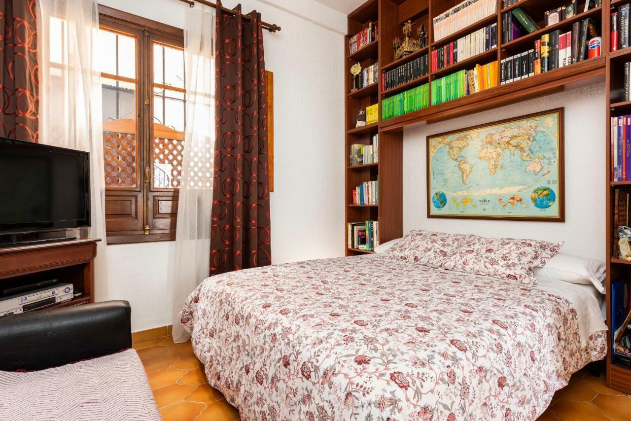 Hsh Suites Barrio Santa Cruz Севиля Екстериор снимка