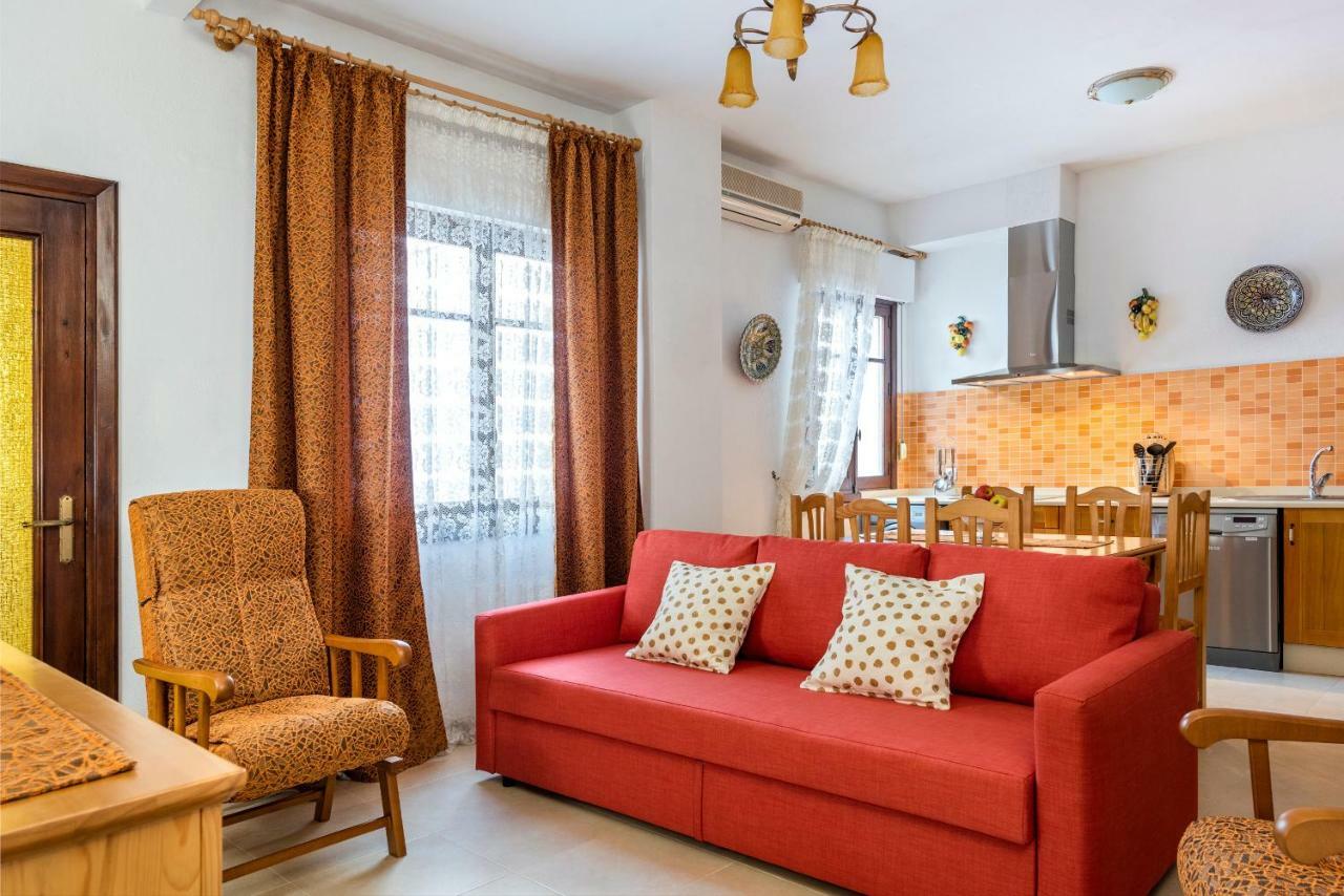 Hsh Suites Barrio Santa Cruz Севиля Екстериор снимка