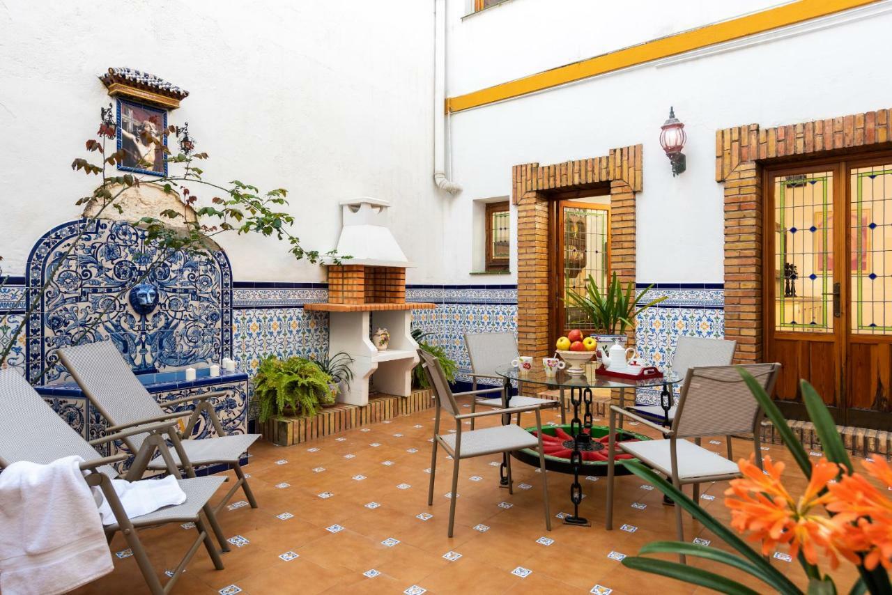 Hsh Suites Barrio Santa Cruz Севиля Екстериор снимка