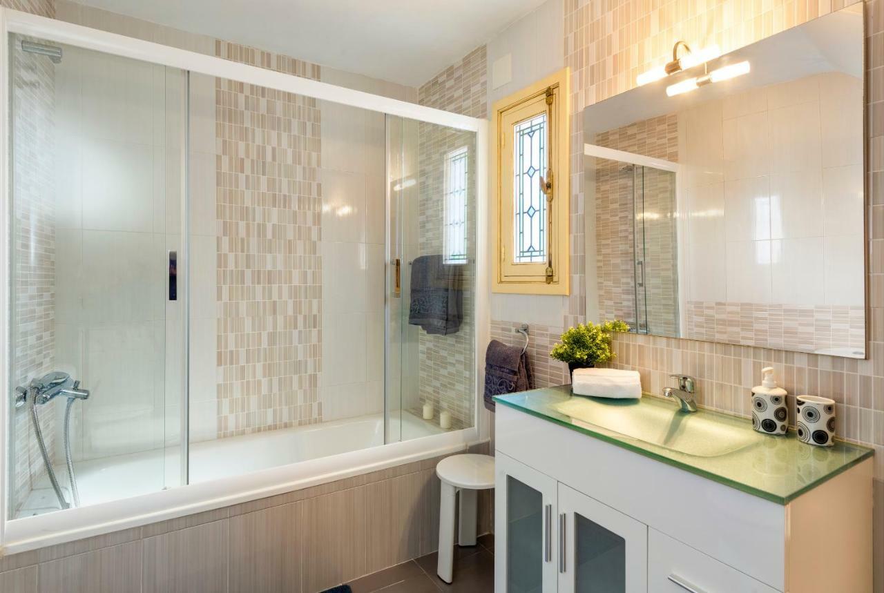 Hsh Suites Barrio Santa Cruz Севиля Екстериор снимка